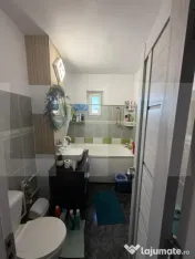 Apartament 3 camere decomandat 72 mp utili zona Parcul Roman