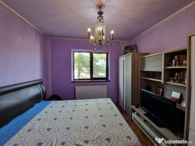 2 camere semidecomandate,confort 1, Micro IX,zona bună,etaj 4,acoperiș nou