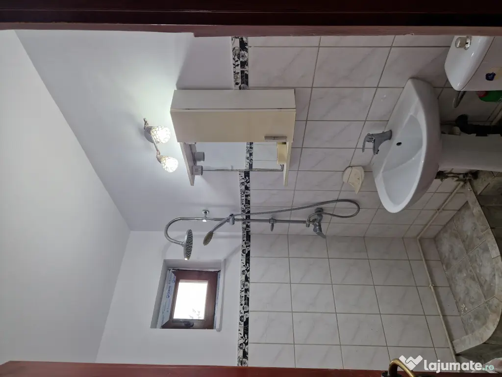 2 camere semidecomandate,confort 1, Micro IX,zona bună,etaj 4,acoperiș nou