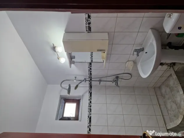 2 camere semidecomandate,confort 1, Micro IX,zona bună,etaj 4,acoperiș nou