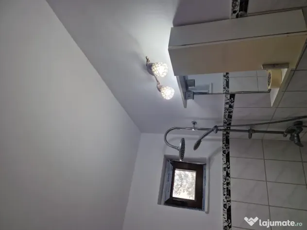 2 camere semidecomandate,confort 1, Micro IX,zona bună,etaj 4,acoperiș nou