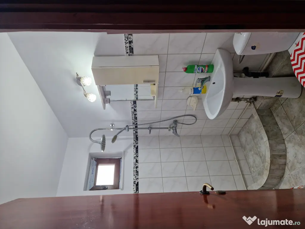 2 camere semidecomandate,confort 1, Micro IX,zona bună,etaj 4,acoperiș nou
