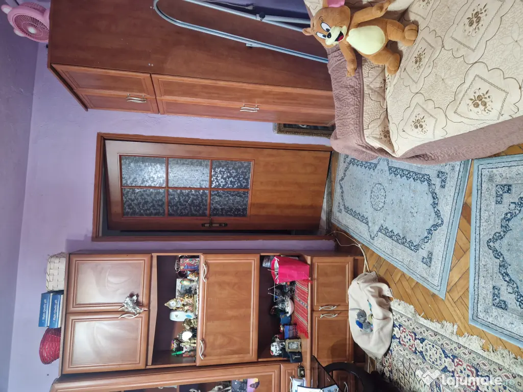 2 camere semidecomandate,confort 1, Micro IX,zona bună,etaj 4,acoperiș nou