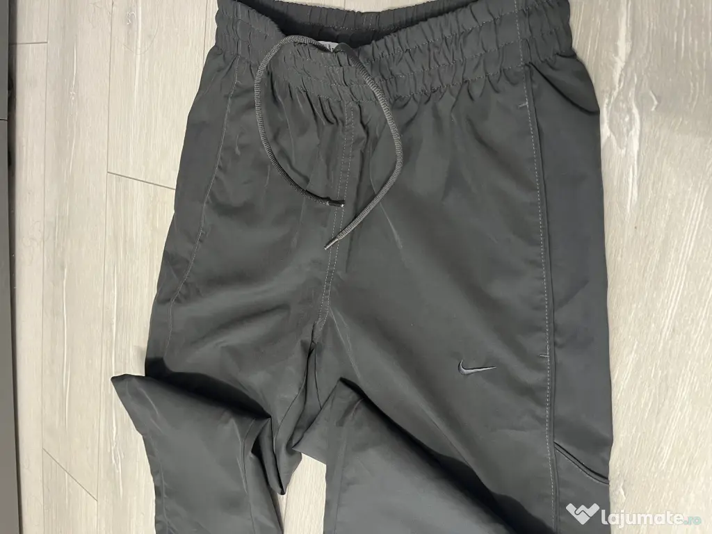 Pantaloni Nike Vintage