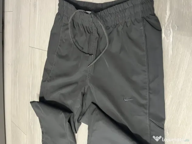 Pantaloni Nike Vintage