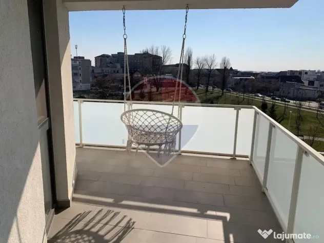 De închiriat apartament cu 3 camere, în zona Lotus Retail Park - Oradea (Bihor)