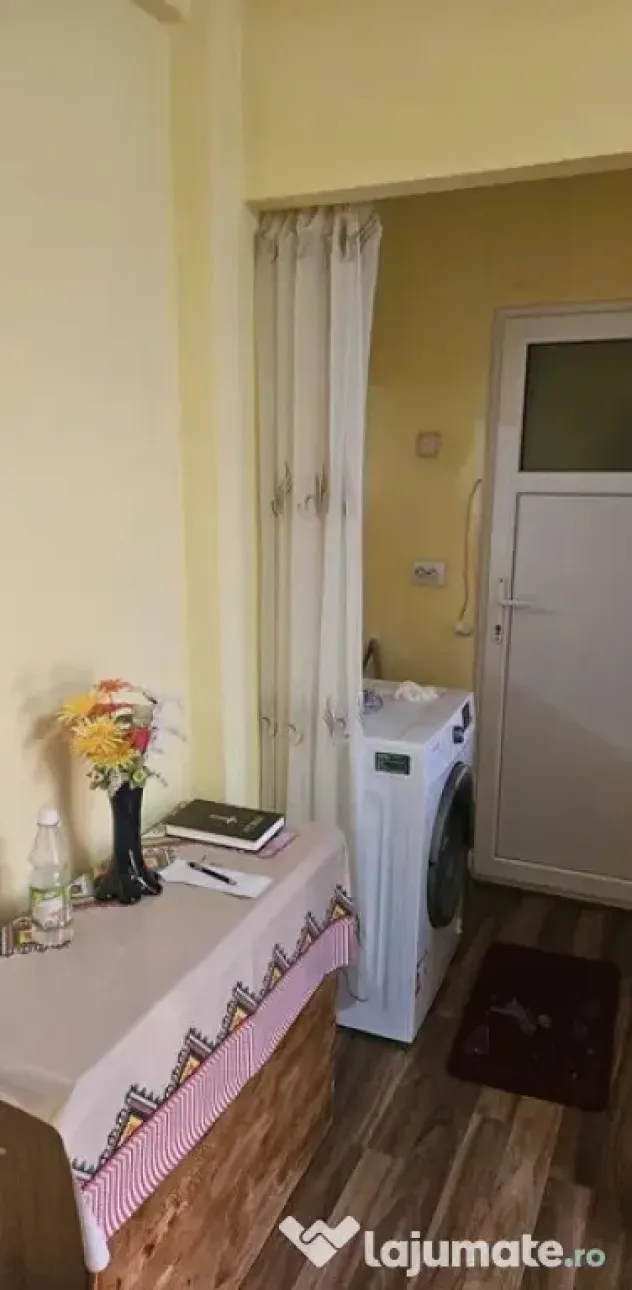 ULTRACENTRAL - 2cam, cf1, sd, 3/4, T, sg - 54000 euro - Ploiesti (Prahova)
