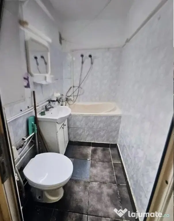ULTRACENTRAL - 2cam, cf1, sd, 3/4, T, sg - 54000 euro - Ploiesti (Prahova)