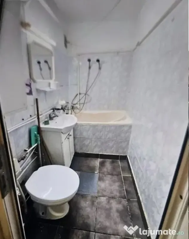ULTRACENTRAL - 2cam, cf1, sd, 3/4, T, sg - 54000 euro - Ploiesti (Prahova)
