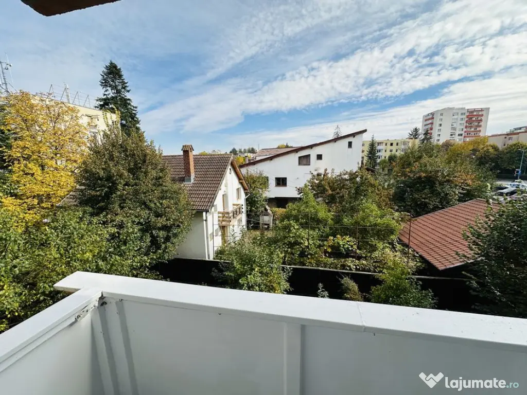 Apartament 2 camere Grivitei cu parcare si beci - Brasov (Brasov)