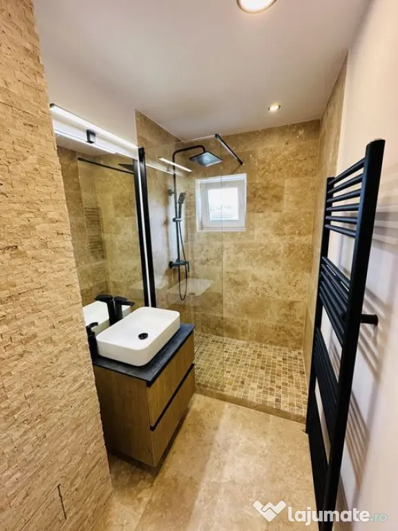 Apartament 2 camere Grivitei cu parcare si beci - Brasov (Brasov)