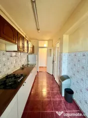 Apartament cu 3 camere, 69 mp utili, decomandat - Zona Daci 