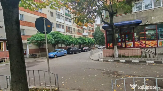 BIROURI- CABINETE, ZONA CENTRALA - 85 MP, PARTER - Ramnicu Valcea (Valcea)