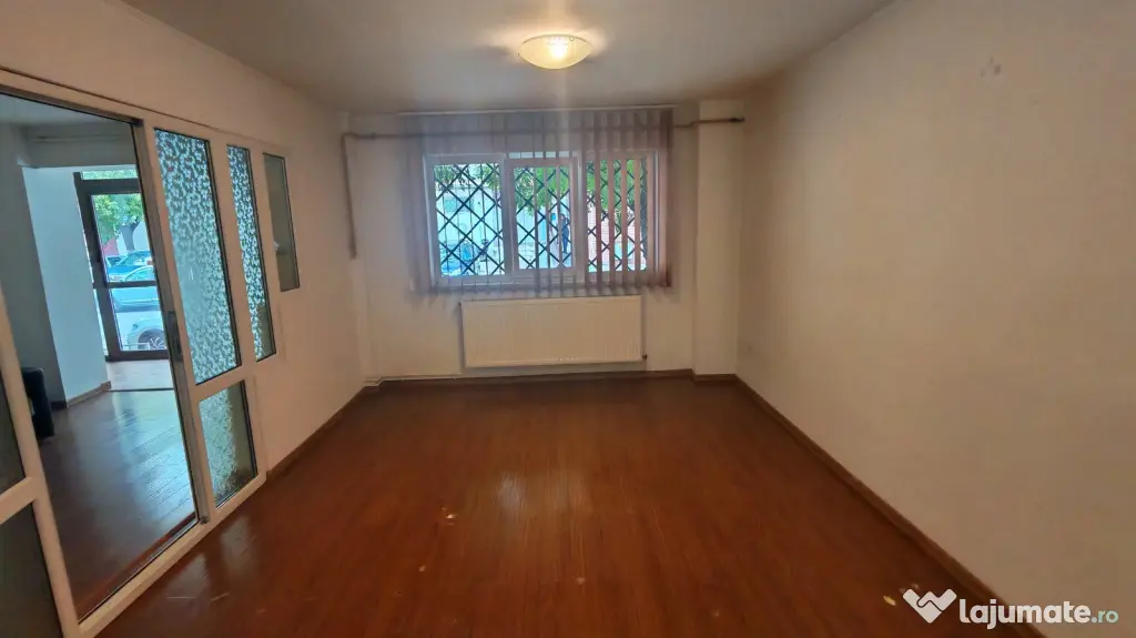 BIROURI- CABINETE, ZONA CENTRALA - 85 MP, PARTER - Ramnicu Valcea (Valcea)