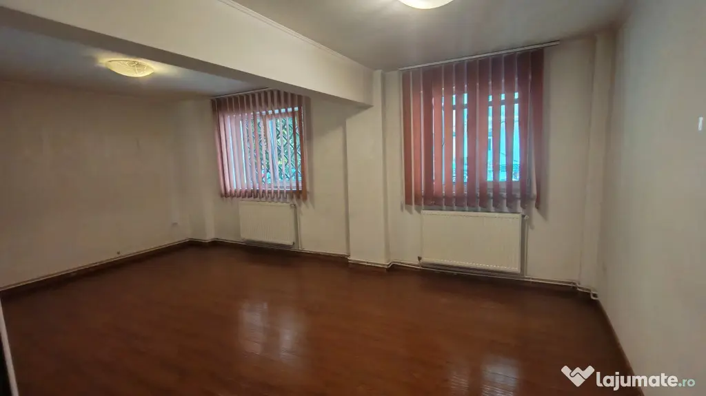 BIROURI- CABINETE, ZONA CENTRALA - 85 MP, PARTER - Ramnicu Valcea (Valcea)