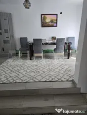 Casă de vânzare, 256 mp desfășurați, teren 1.000 mp - B 