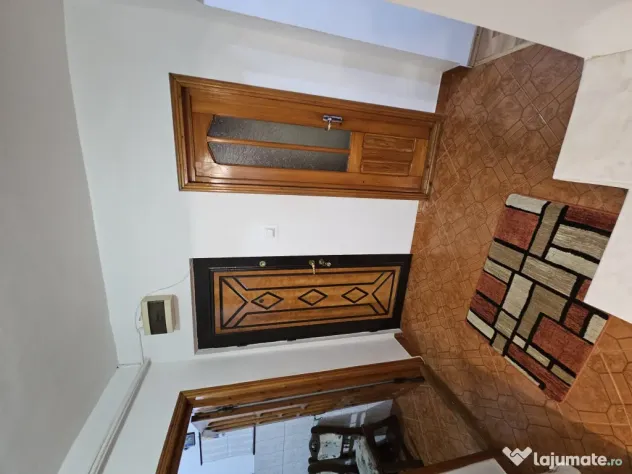 Vând apartament - mun. Adjud, jud. Vrancea