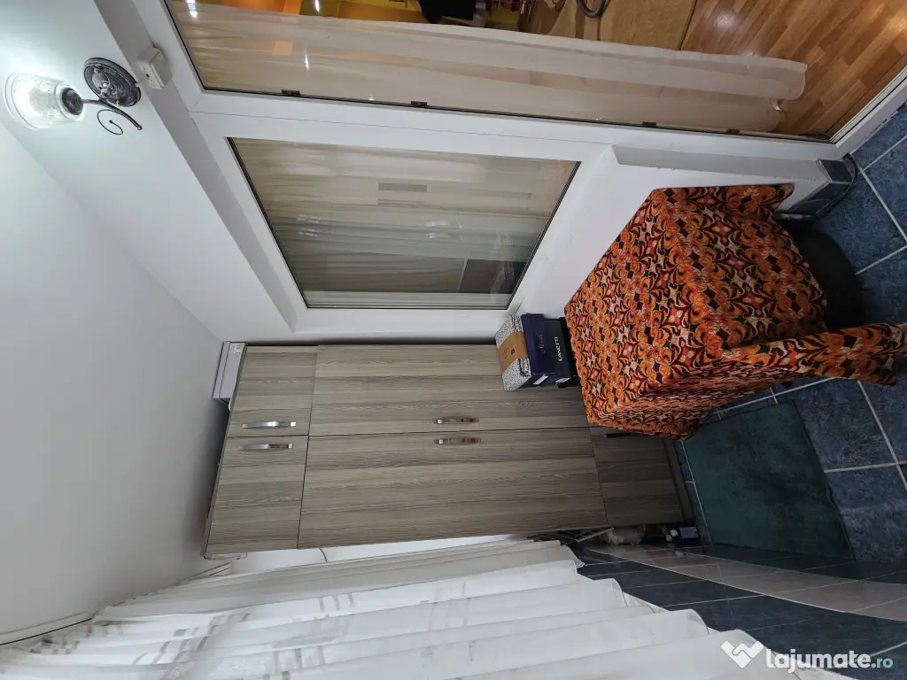 Vând apartament - mun. Adjud, jud. Vrancea
