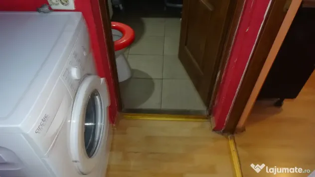 Inchiriez apartament 3 camere in Deva, zona Scarisoara, etaj 2 - Deva (Hunedoara)