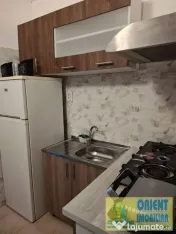 Far, de vanzare garsoniera etajul 2, renovata 