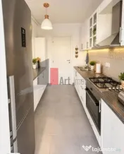 Inchiriez apartament Gran Via Lujerului.+loc parcare