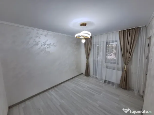 VAND /SCHIMB - APARTAMENT LUX 3 CAMERE - STRADAL - ETAJ 2 -