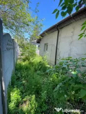 Vand/schimb casa la tara 