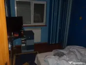 Apartament 4 camere dec. transformat in 3 camere, et. 1 