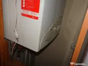 Apartament 4 camere dec. transformat in 3 camere, et. 1 