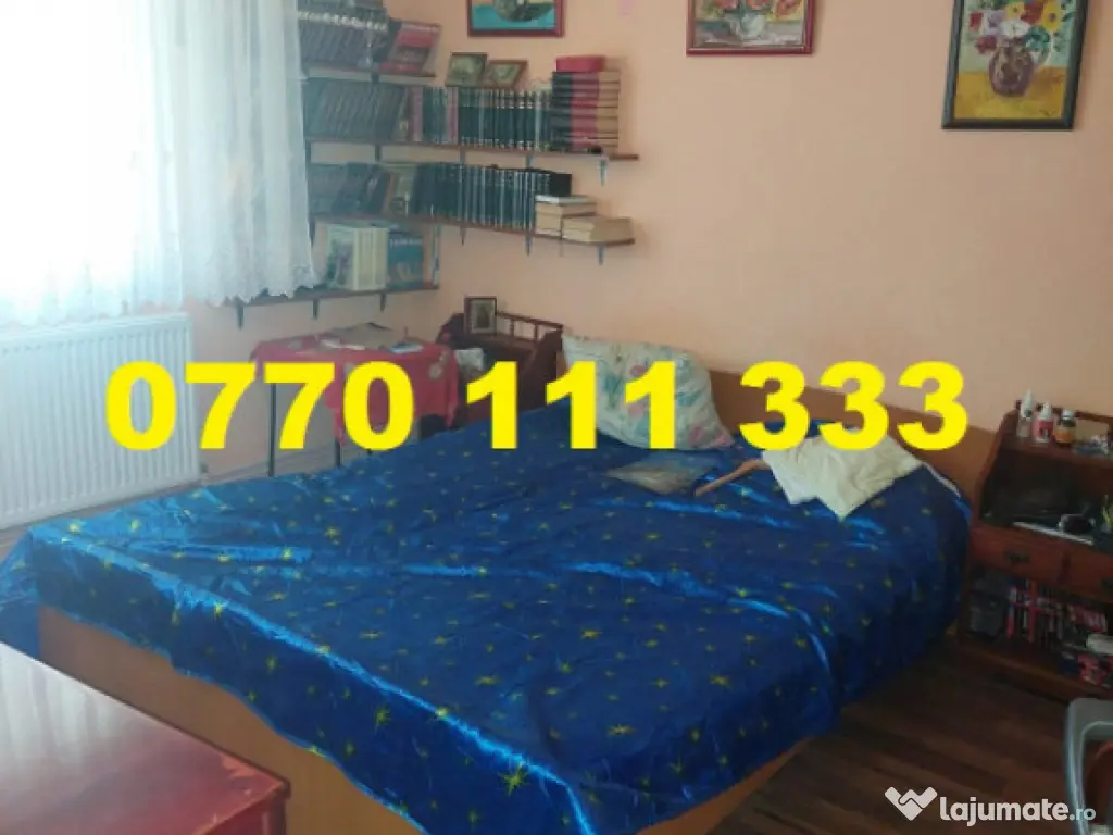 Apartament 3 camere decomandat, zona Vidin.