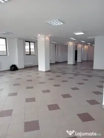Spatiu comercial 350 mp parter