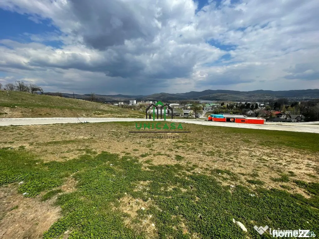 Teren - Zona Nord - 550 MP - Ramnicu Valcea (Valcea)