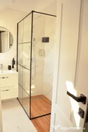 Apartament 3 camere, | Menaj inclus | Langa Padure | Parcare 