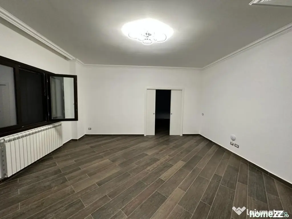Casă Faleza Nord de Vânzare | Complex Privat Reyna | Renov - Constanta (Constanta)