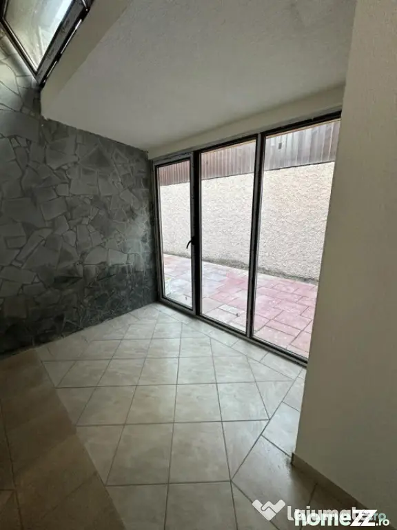 Casă Faleza Nord de Vânzare | Complex Privat Reyna | Renov - Constanta (Constanta)