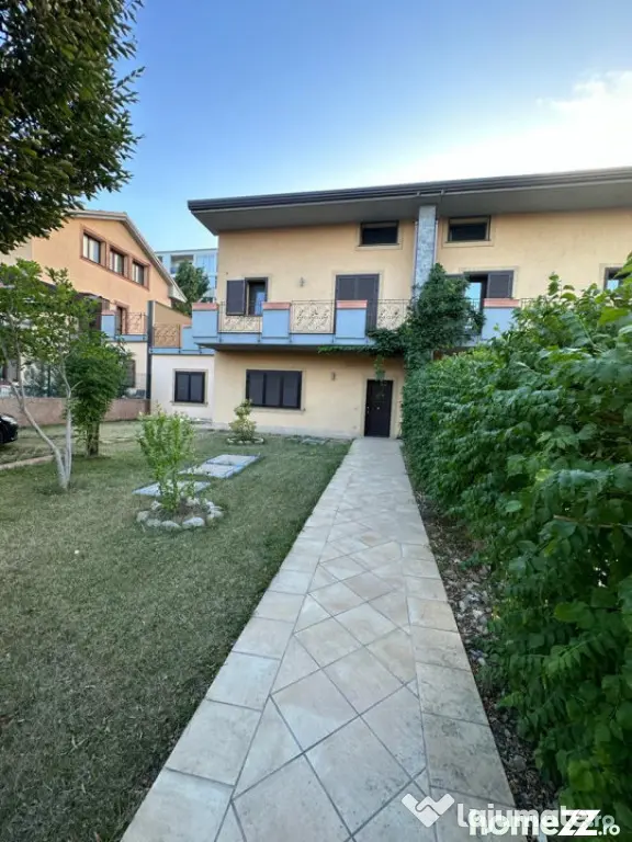 Casă Faleza Nord de Vânzare | Complex Privat Reyna | Renov - Constanta (Constanta)