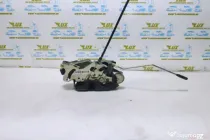 Broasca incuietoare usa stanga fata a2c53027407  Mercedes-Benz Vito W6