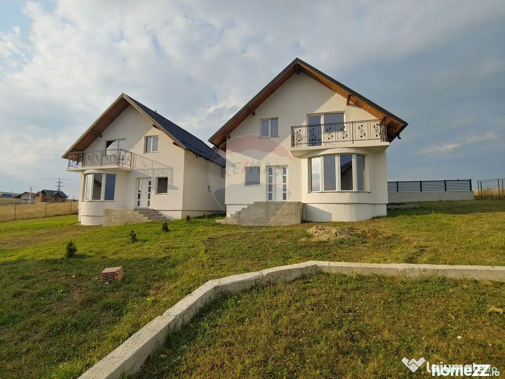 Casă / Vilă individuală cu 560 mp teren, de vânzare ?...