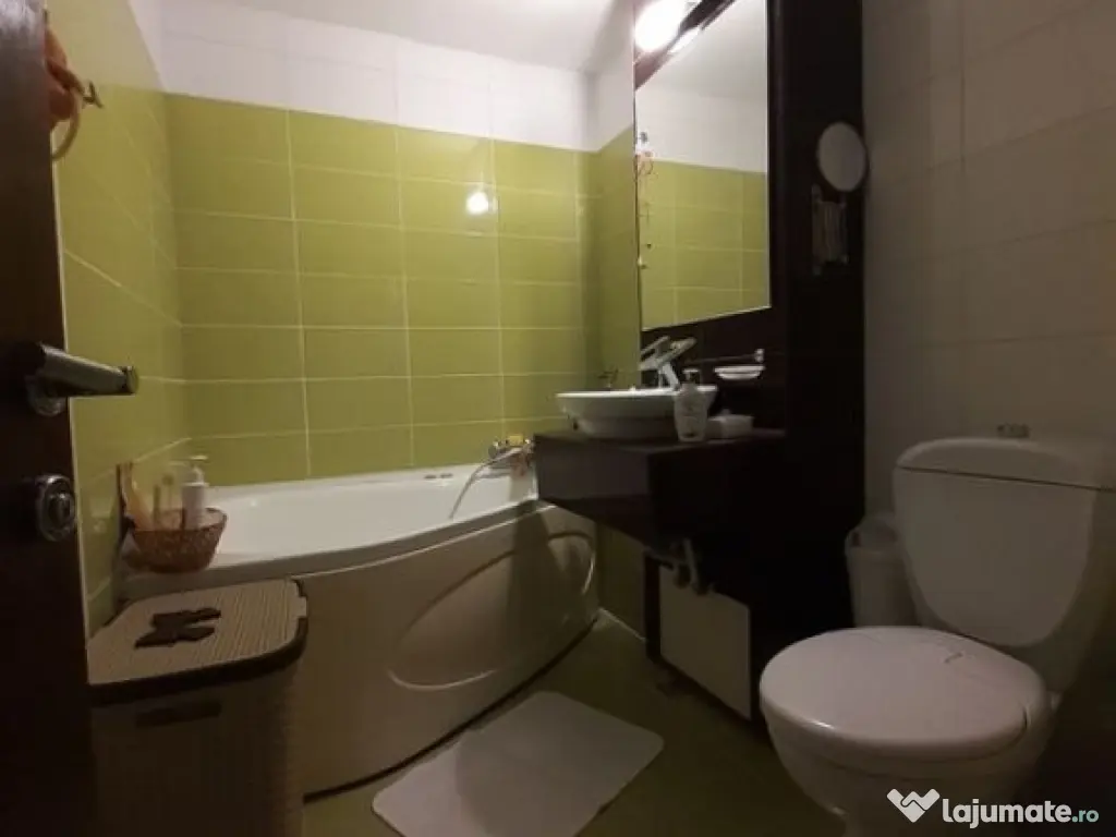 Apartament cu 2 camere in zona Lipovei