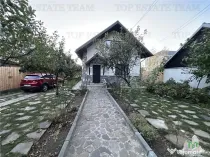 Vila cocheta de 5 camere cu 436 mp teren si toate utilitat