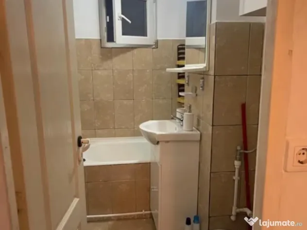 Apartament cu 1 camera in zona Manastur/Parang