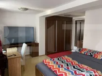 Casa cu 5 camere, 300 mp, zona Piata Sfatului