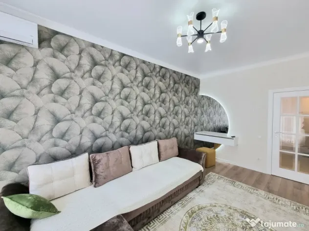 Inchiriez apartament cu 2 camere in zona Andrei Muresanu