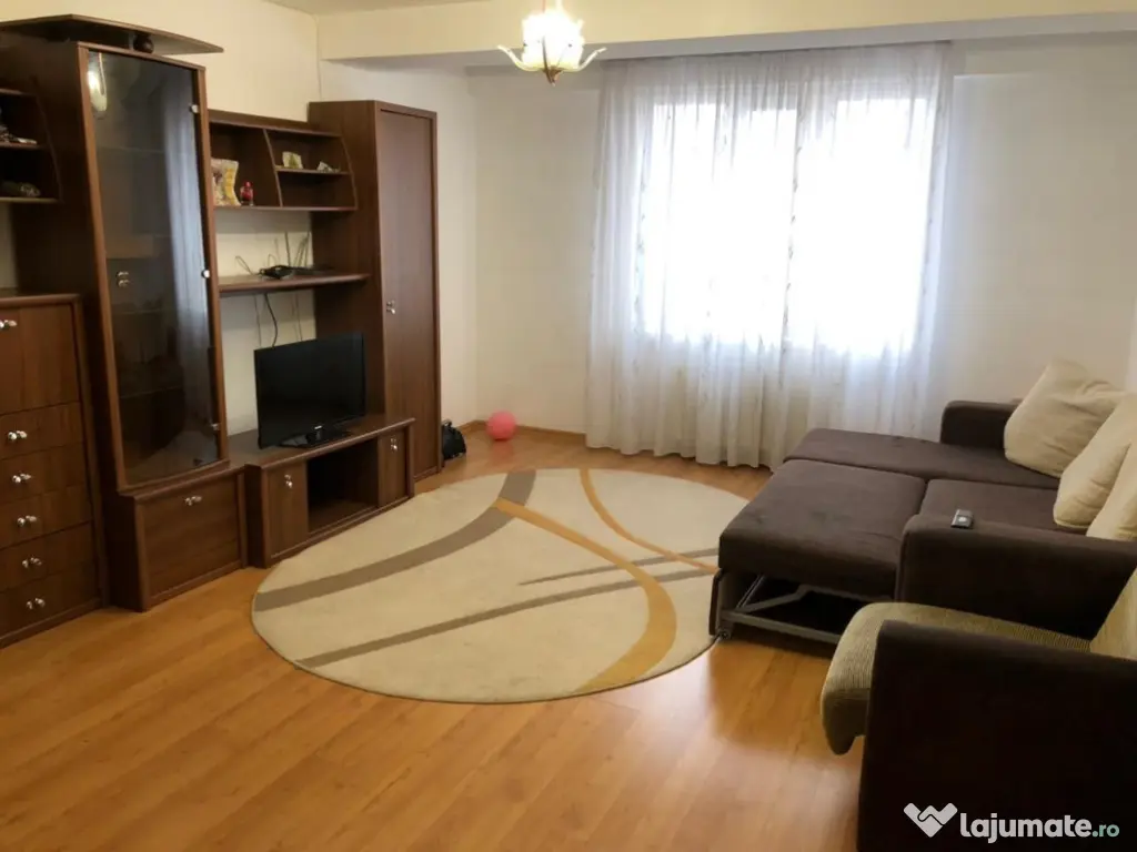 Apartament cu 2 camere in zona Semi-Centrala