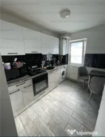 Apartament 2 camere, semidecomandat - zona Astra.