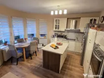 Casa individuala, zona centrala - posibilitate business !!