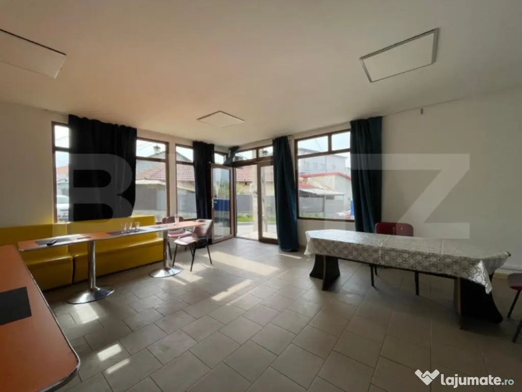 Casa batraneasca, anexa nouă + spațiu comercial, 264mp ter