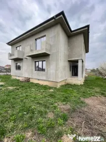 Casă tip Duplex în zona Titulescu