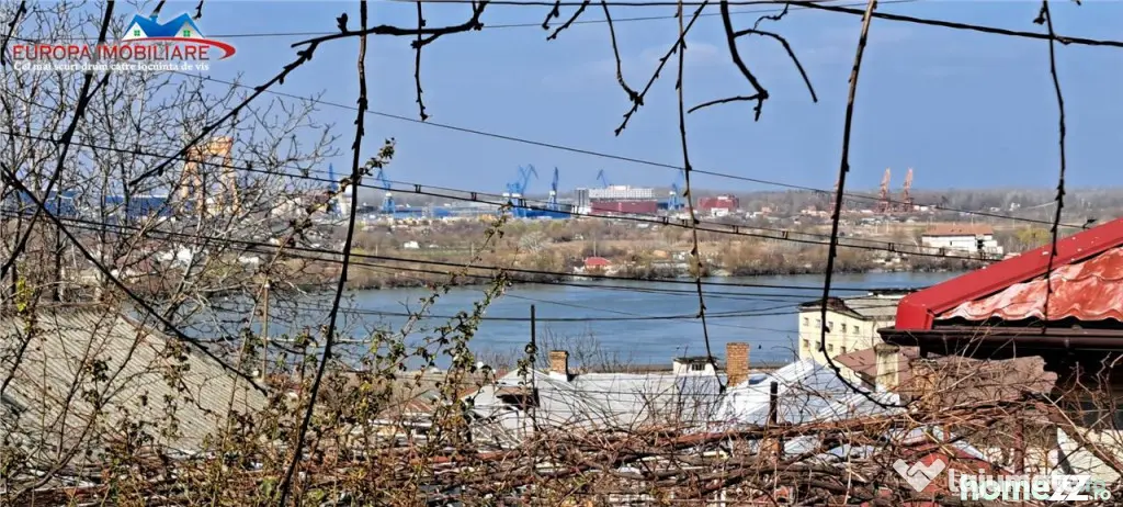 Teren de in zona Prislav Tulcea