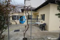 ZONA CENTRALA-CASA 2 CAMERE ,64 MP, TEREN 272MP, DESCHIDERE